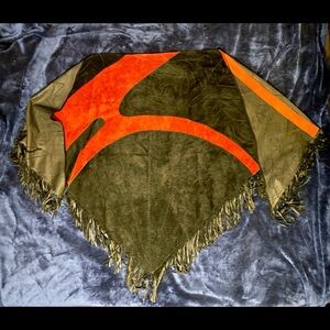 L Vintage real leather Black & Red triangle shawl with fringe and floral details